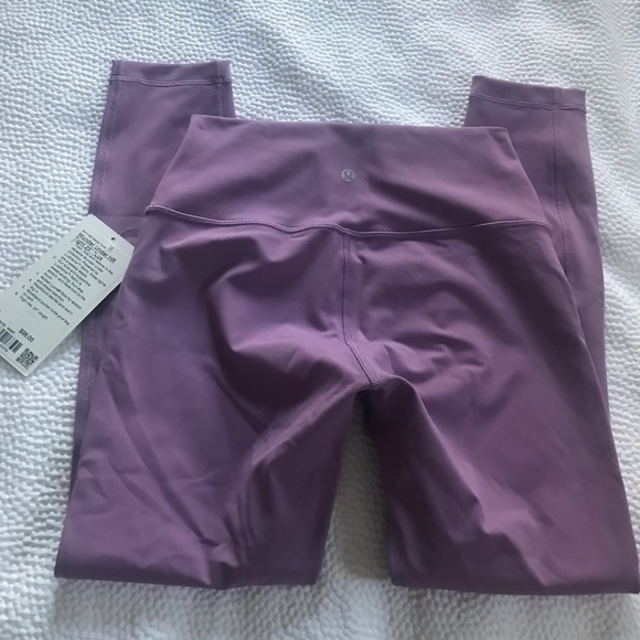 LULULEMON Wunder Under High Rise Pants 25” - Picture 3 of 5